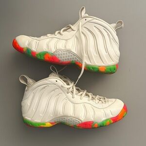 Nike Air Foamposite One White Fruity Pebbles Size US  7y EU 40
